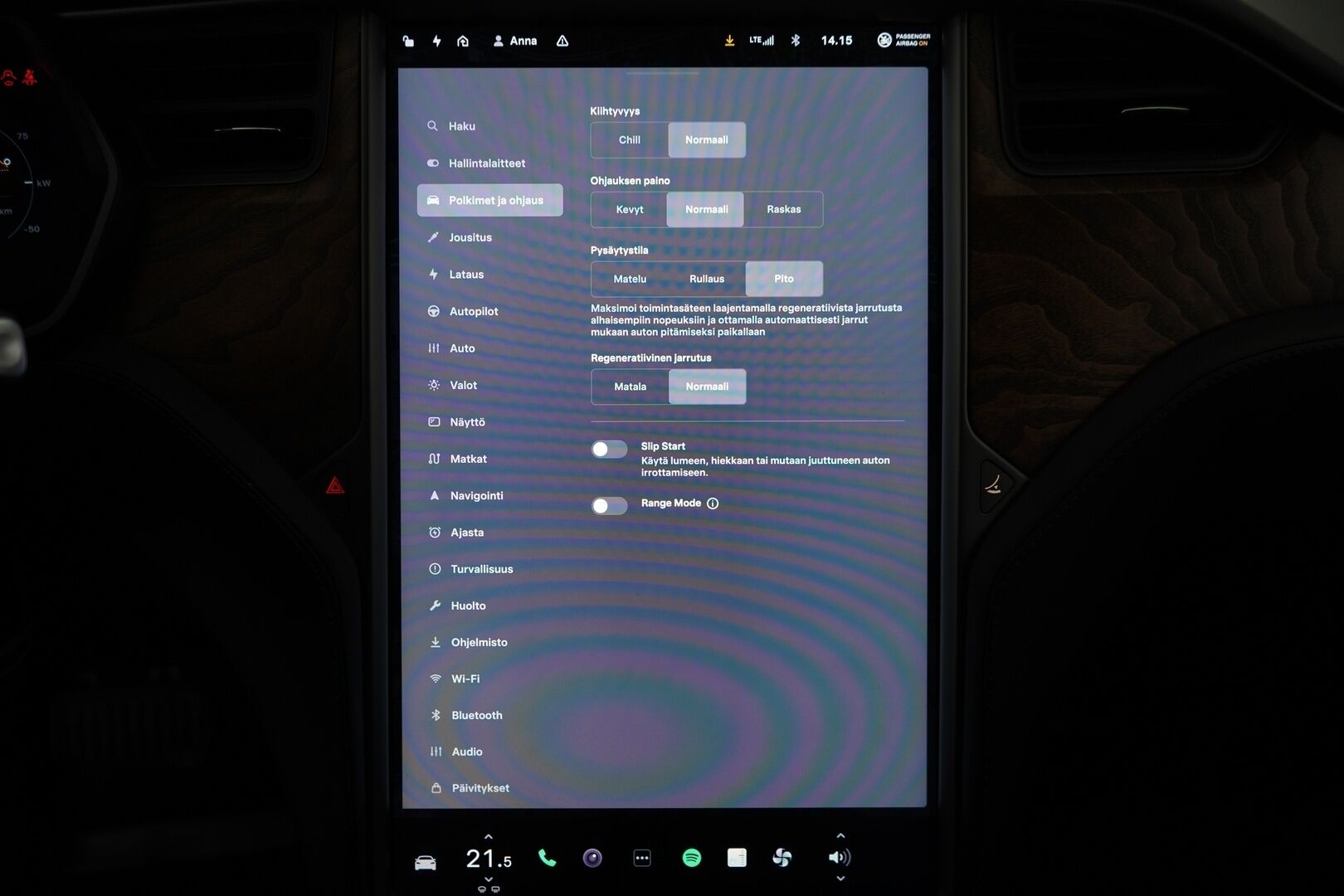 Tesla Model S 2020 Long Range AWD 100D Raven - Lasikatto | Ilma-alusta | ACC | Kamera | LED | Muistipenkki | Premium Audio | Navi | Kaistavahti | Keyless | Kahdet renkaat OEM alumiinivantein | Juuri katsastettu