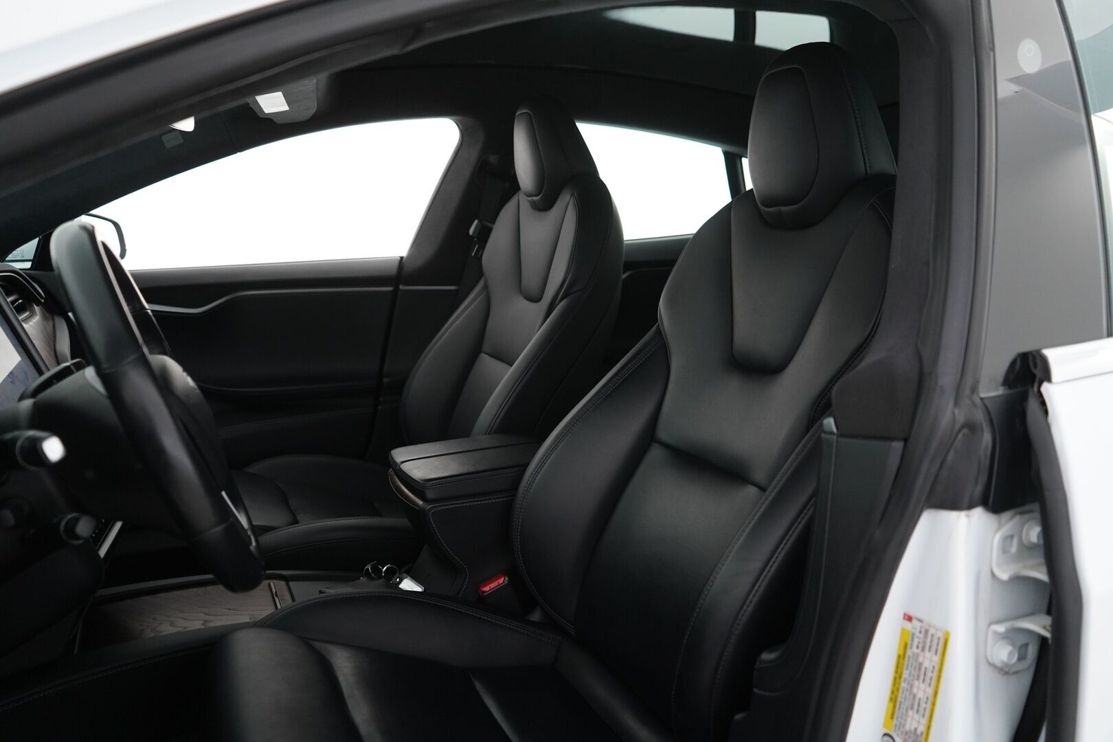 Tesla Model S 2020 Long Range AWD 100D Raven - Lasikatto | Ilma-alusta | ACC | Kamera | LED | Muistipenkki | Premium Audio | Navi | Kaistavahti | Keyless | Kahdet renkaat OEM alumiinivantein | Juuri katsastettu
