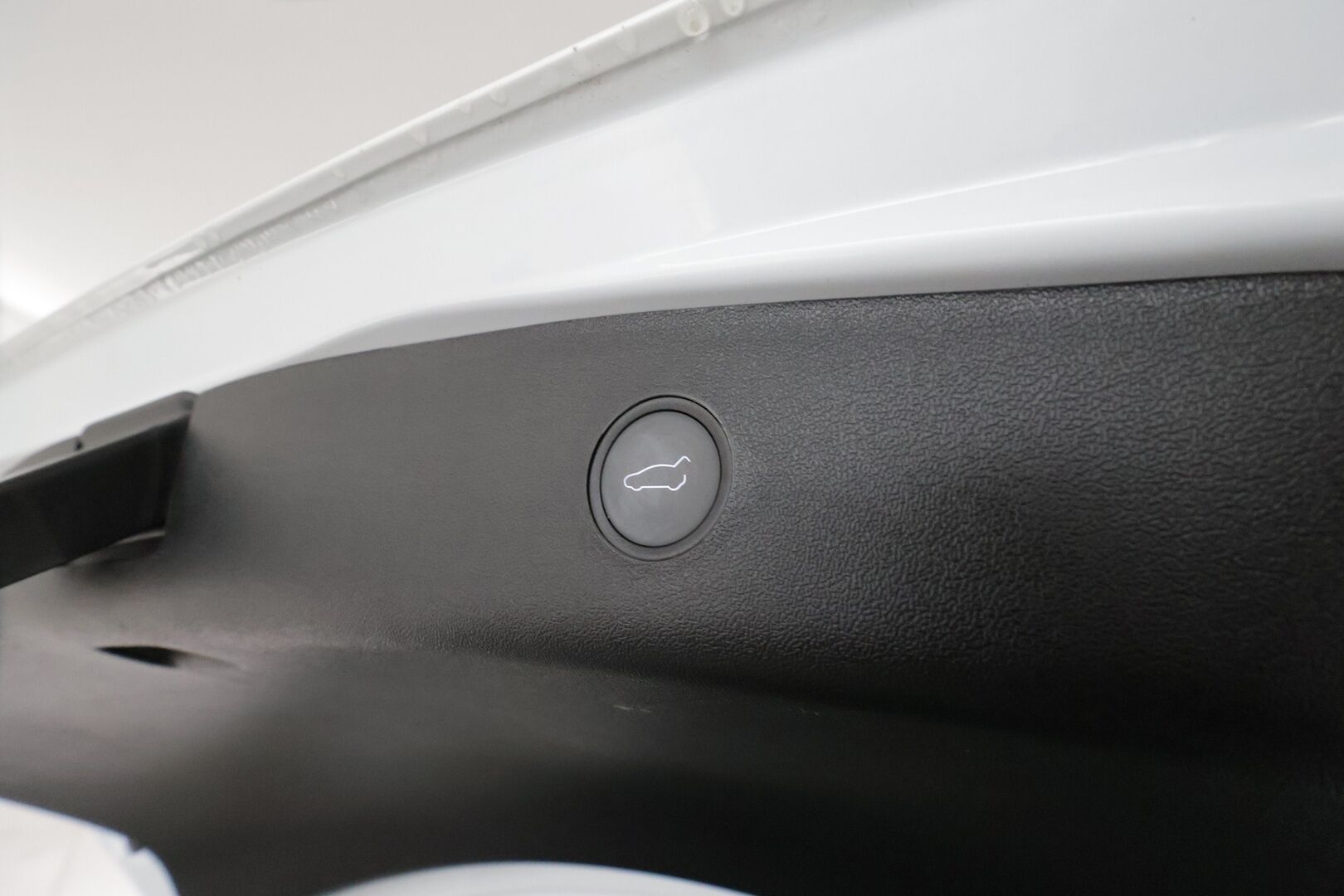 Tesla Model 3 2022 Performance **Lasikatto / ILP / ACC / Matrix-LED / P.Kamera / Muistipenkki / Premium Audio / Navi / Kaistavahti** - 3,99 % KORKOTARJOUS TÄHÄN AUTOON 21.9. ASTI! - Akku kuntotarkastettu / 2x Latauskaapelit / Kahdet Renkaat