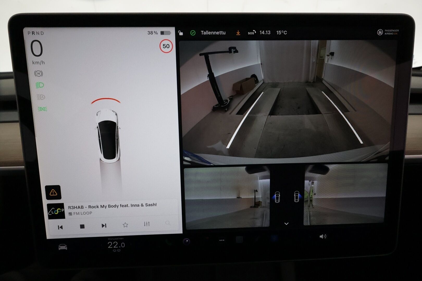 Tesla Model 3 2022 Performance **Lasikatto / ILP / ACC / Matrix-LED / P.Kamera / Muistipenkki / Premium Audio / Navi / Kaistavahti** - 3,99 % KORKOTARJOUS TÄHÄN AUTOON 21.9. ASTI! - Akku kuntotarkastettu / 2x Latauskaapelit / Kahdet Renkaat