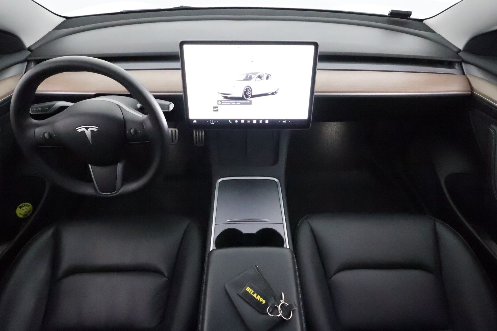 Tesla Model 3 2022 Performance **Lasikatto / ILP / ACC / Matrix-LED / P.Kamera / Muistipenkki / Premium Audio / Navi / Kaistavahti** - 3,99 % KORKOTARJOUS TÄHÄN AUTOON 21.9. ASTI! - Akku kuntotarkastettu / 2x Latauskaapelit / Kahdet Renkaat