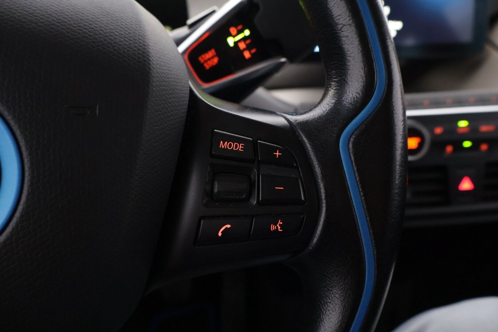 BMW i3 2016 22kWh 60 Ah REX - | Navi | Bluetooth | Vakkari | P.Kamera | Tutkat | 2x Hyvillä Renkailla |