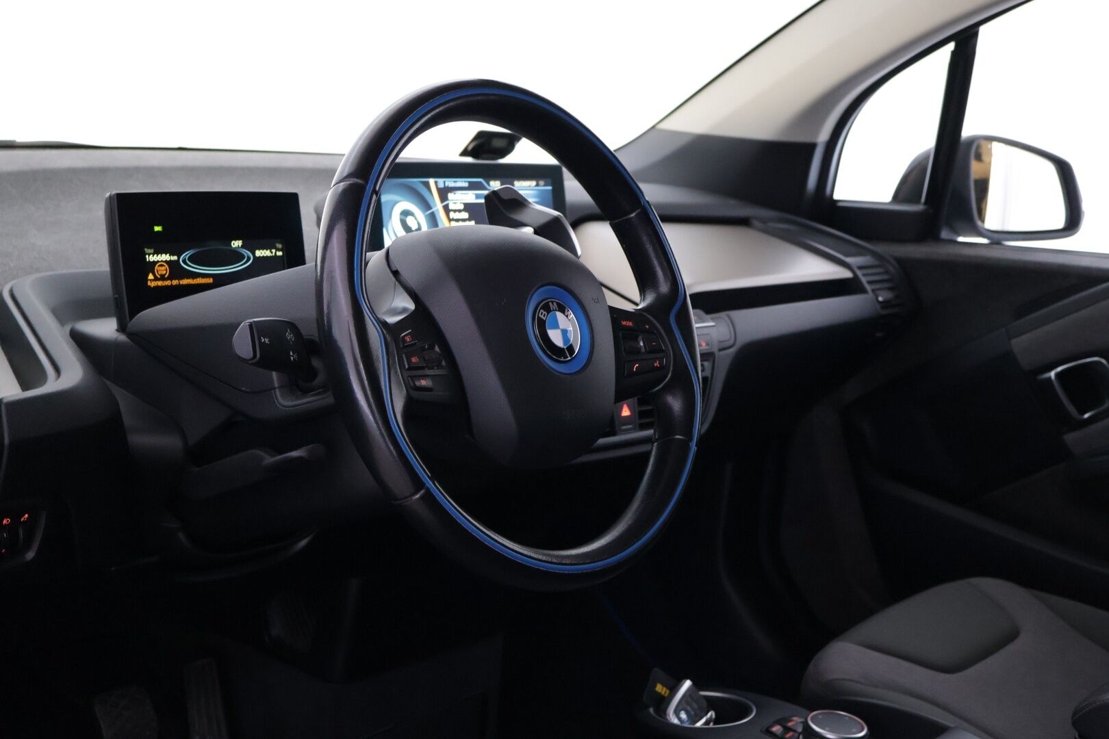 BMW i3 2016 22kWh 60 Ah REX - | Navi | Bluetooth | Vakkari | P.Kamera | Tutkat | 2x Hyvillä Renkailla |