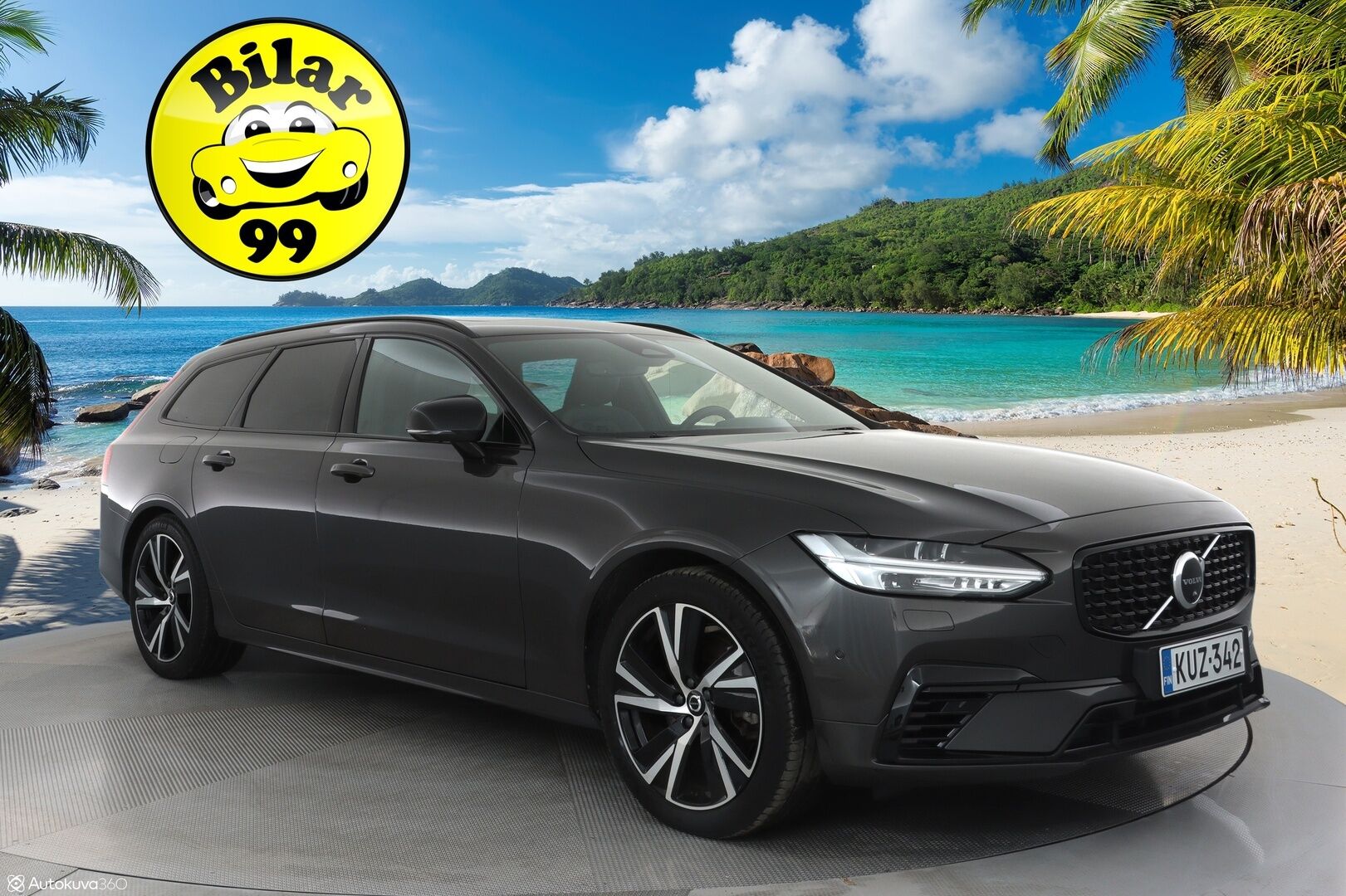 Volvo V90 2023 T8 AWD Long Range High Performance **1.Om Suomi-auto / HUD / Panorama / 360° Kamera / Adapt.Vakkari / Koukku** - 3,99 % KORKOTARJOUS TÄHÄN AUTOON - Sporttipenkit Muistilla / Pixel-LED / Harman/Kardon / Kaistavahti /  Google Maps / KeylessGo / 2x Renkaat