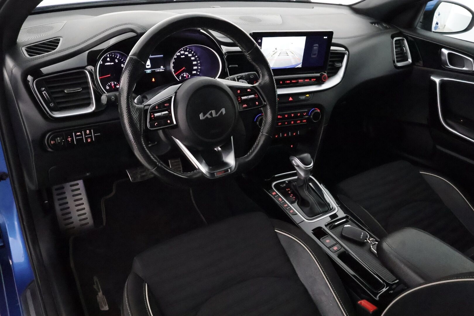 Kia ProCeed 2023 1,5 T-GDI 160hv GT-Line DCT **Facelift / Adapt. vakkari / P.kamera / Keyless / Apple&Android / Navi / Kaistavahti** - 1-om. Suomi-auto / Merkkihuollettu / Ratinlämmitin 