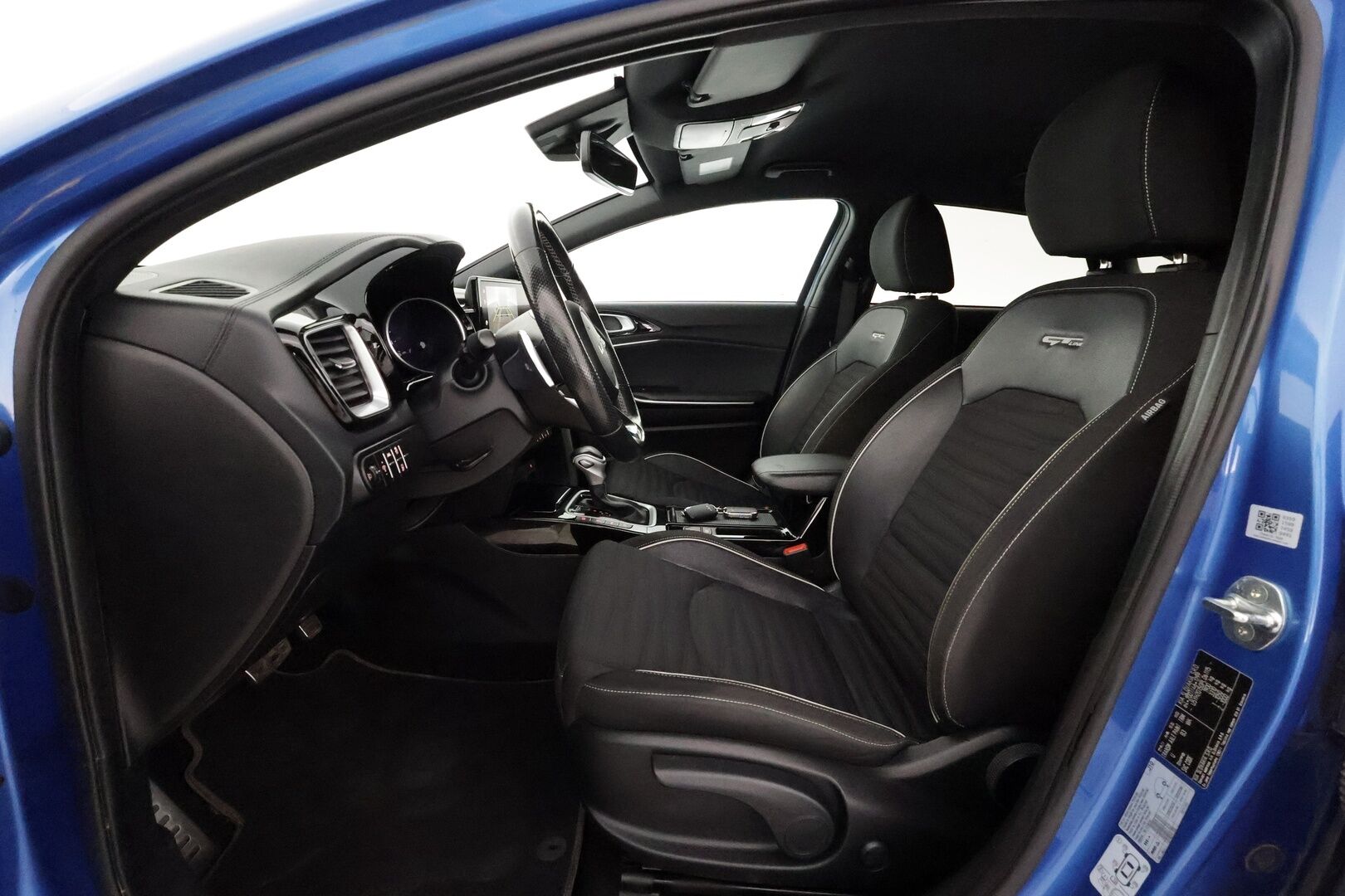 Kia ProCeed 2023 1,5 T-GDI 160hv GT-Line DCT **Facelift / Adapt. vakkari / P.kamera / Keyless / Apple&Android / Navi / Kaistavahti** - 1-om. Suomi-auto / Merkkihuollettu / Ratinlämmitin 
