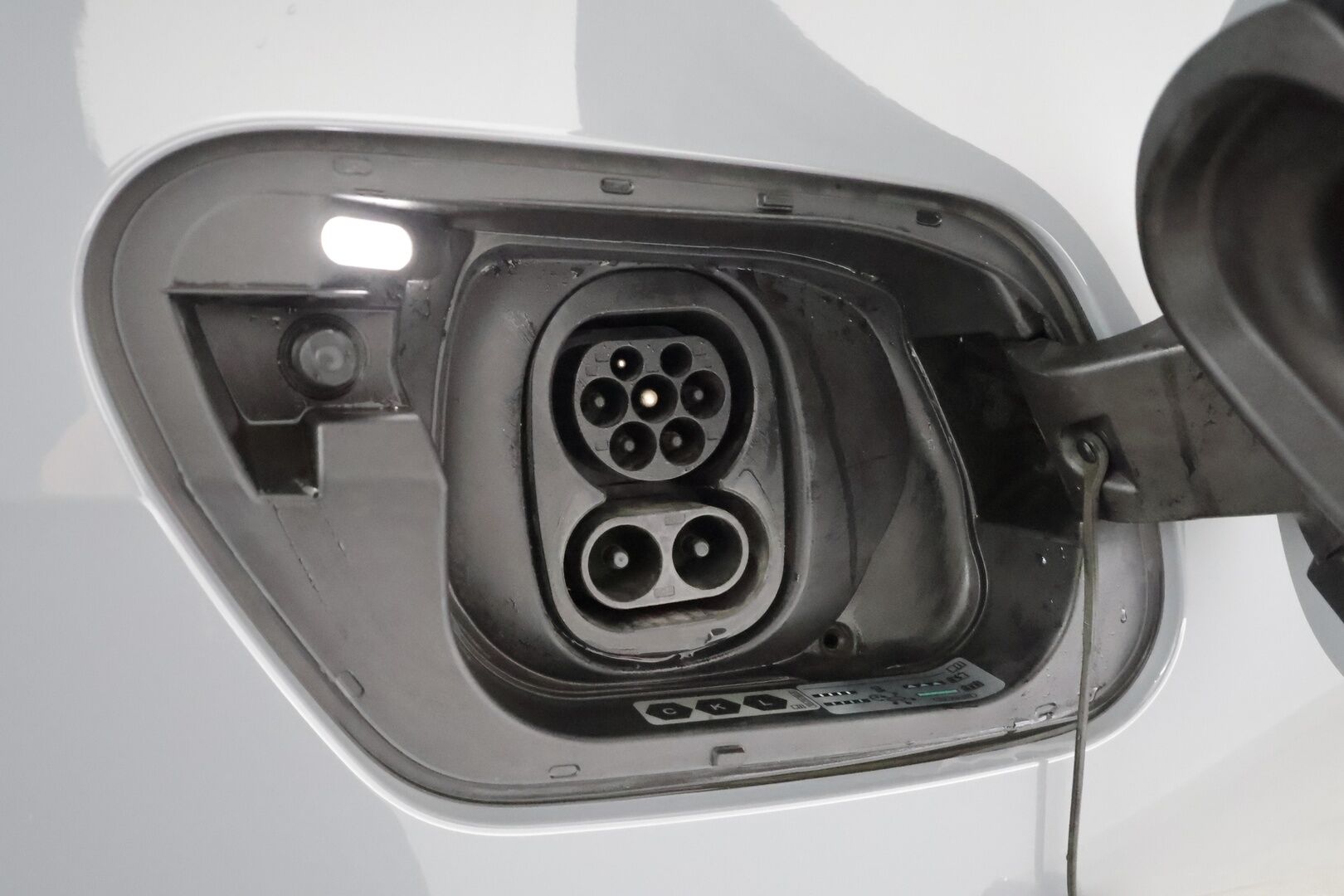 Volkswagen ID.3 2023 Pro Performance FastLane 150 kW, akku 58 kWh - | ACC | ILP | P.kamera | Nahka-alcantara | Lane Assist | Keyless | Ambient Light | Apple & Android | 1-om suomiauto | 2x renkaat aluin | ALV | 