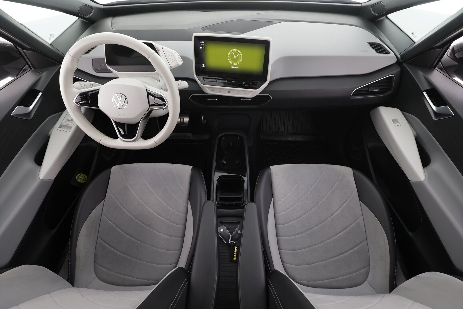 Volkswagen ID.3 2023 Pro Performance Fastlane 150kw 58 Kwh * ACC / ILP / P.kamera / LED / Navi / Puolinahat / KeylessGo * - 1.Om Suomi-auto / Akku kuntotarkastettu / Kahdet renkaat aluvanteilla / Merkkihuollettu