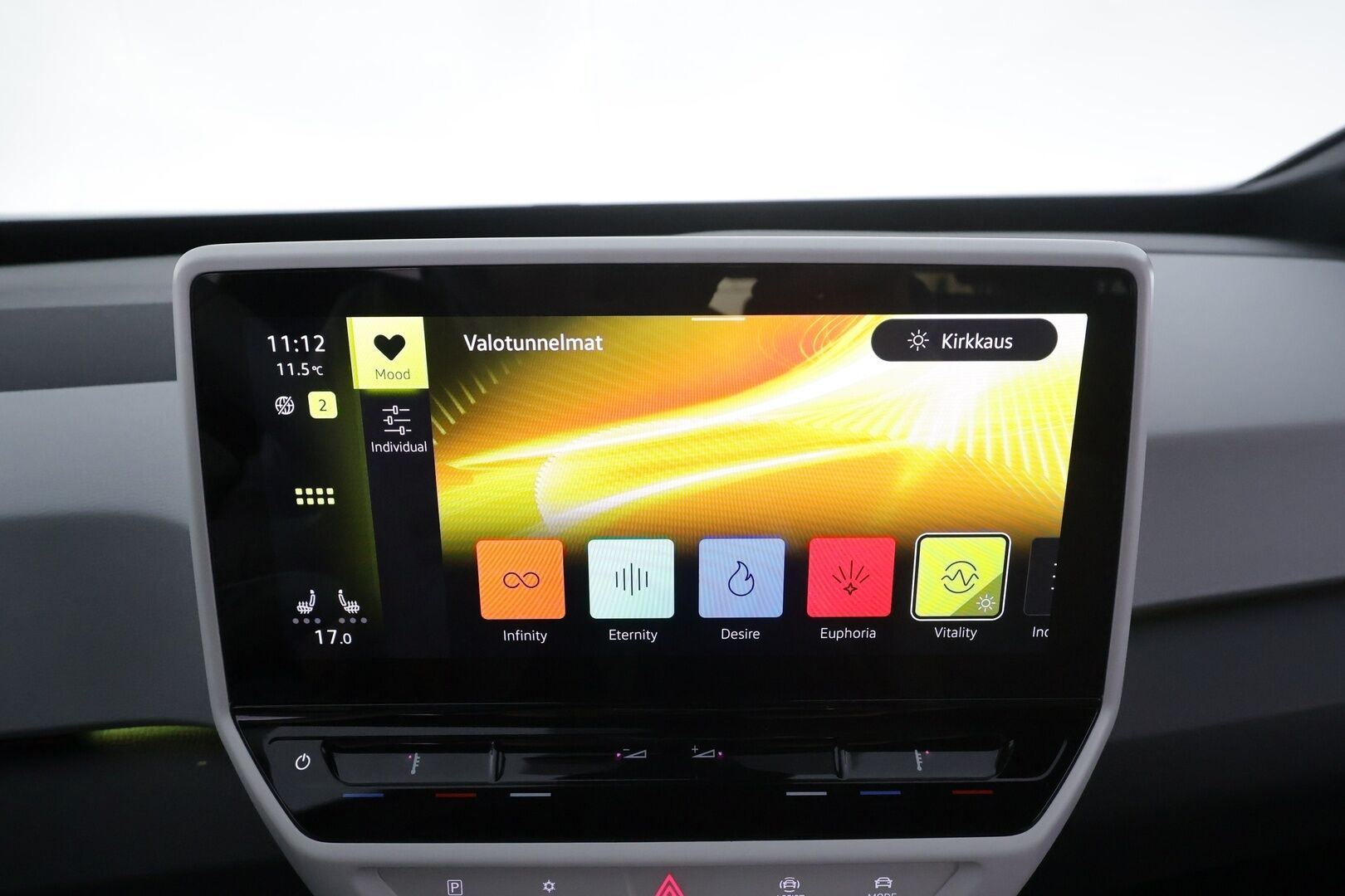 Volkswagen ID.3 2023 Pro Performance Fastlane 150kw 58 Kwh * ACC / ILP / P.kamera / LED / Navi / Puolinahat / KeylessGo * - 1.Om Suomi-auto / Akku kuntotarkastettu / Kahdet renkaat aluvanteilla / Merkkihuollettu