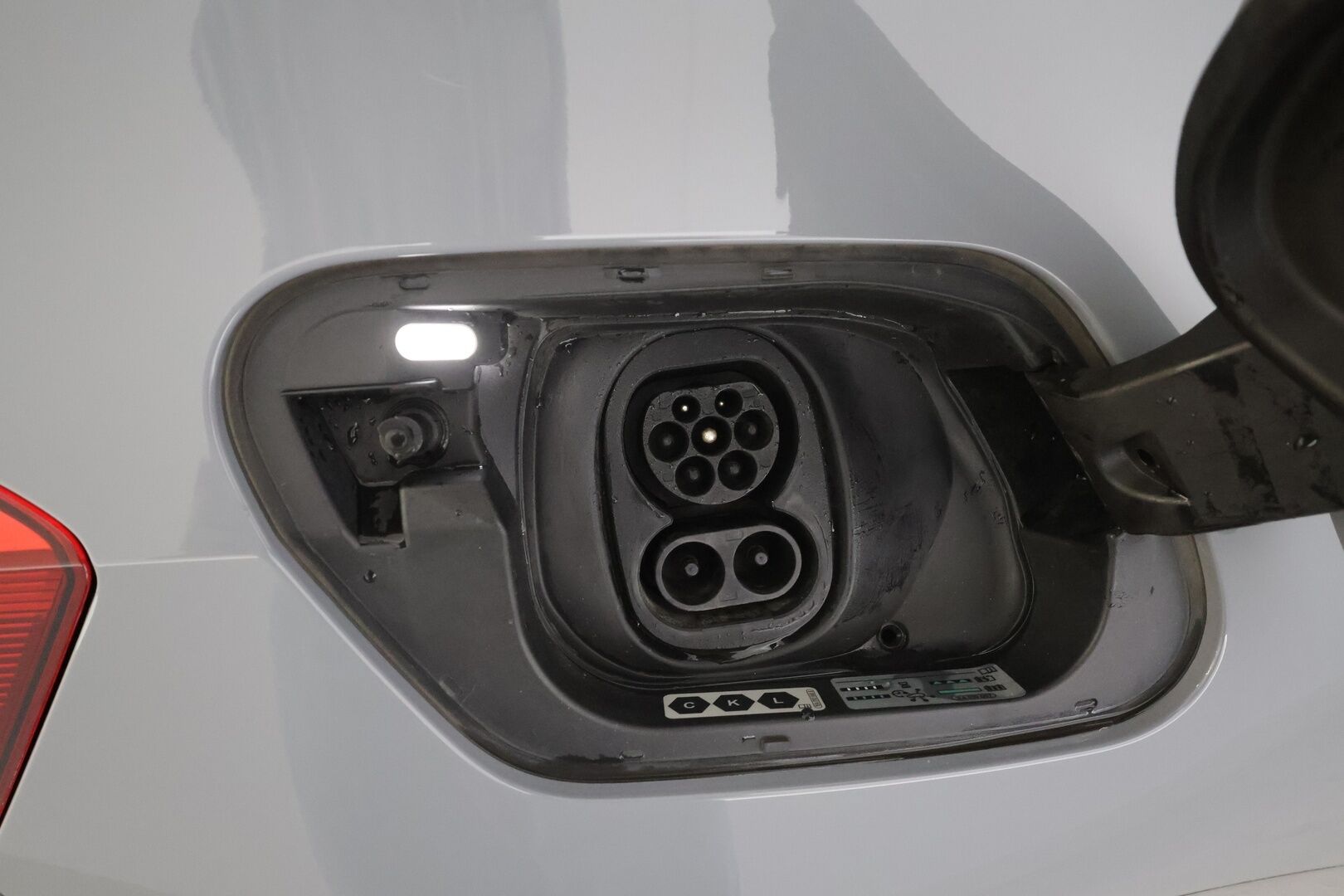 Volkswagen ID.3 2023 Pro Performance Fastlane 150kw 58 Kwh * ACC / ILP / P.kamera / LED / Navi / Puolinahat / KeylessGo * - 1.Om Suomi-auto / Akku kuntotarkastettu / Kahdet renkaat aluvanteilla / Merkkihuollettu