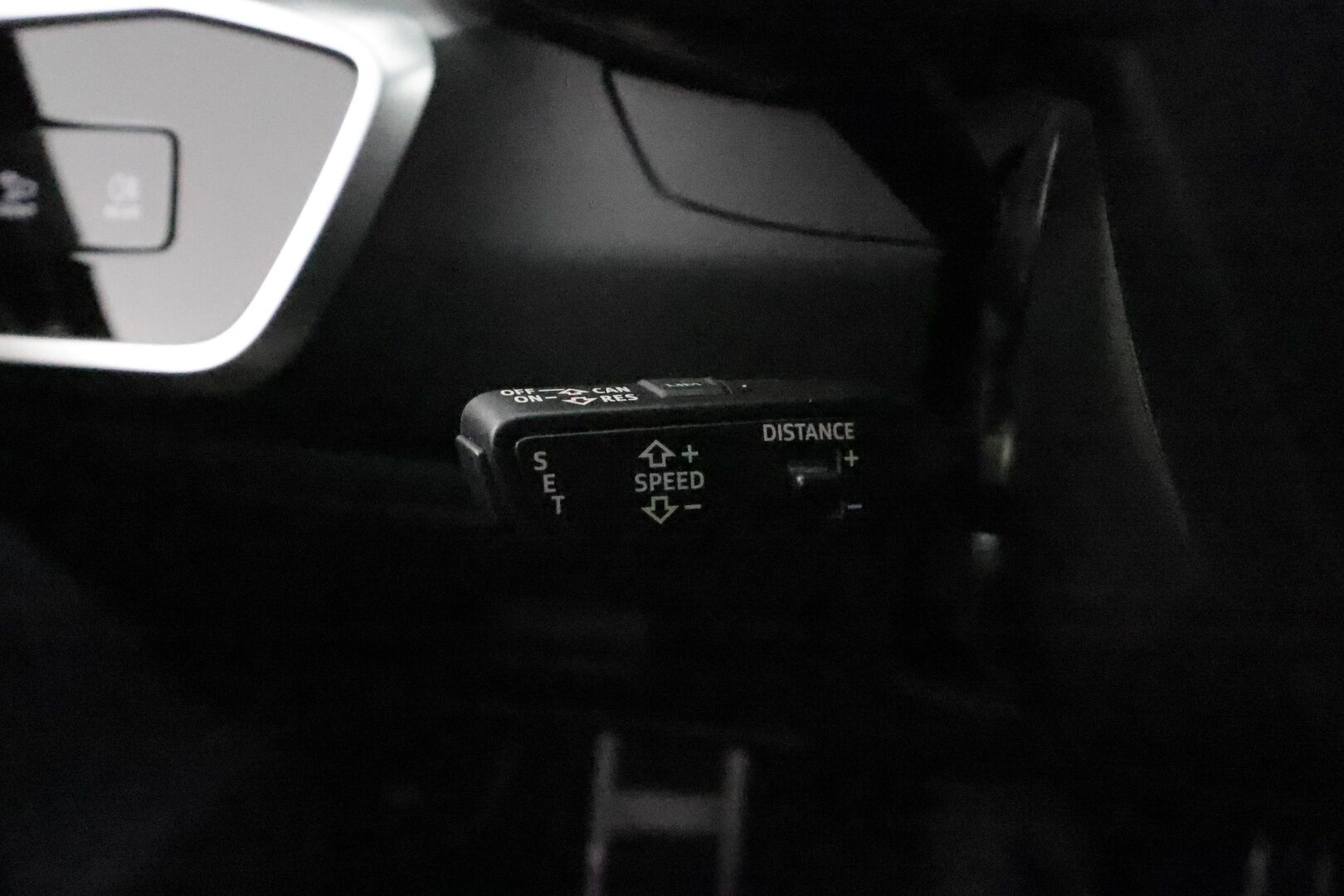 Audi A6 2020 Business Sport 55 TFSI e quattro S-Line **360.kamera / Muistipenkki / Adapt.vakkari / Matrix / KeylessGo / Koukku** - 3,99 % KORKOTARJOUS TÄHÄN AUTOON - Juuri huollettu! / Uusi tuulilasi / 2x renkaat ja vanteet!