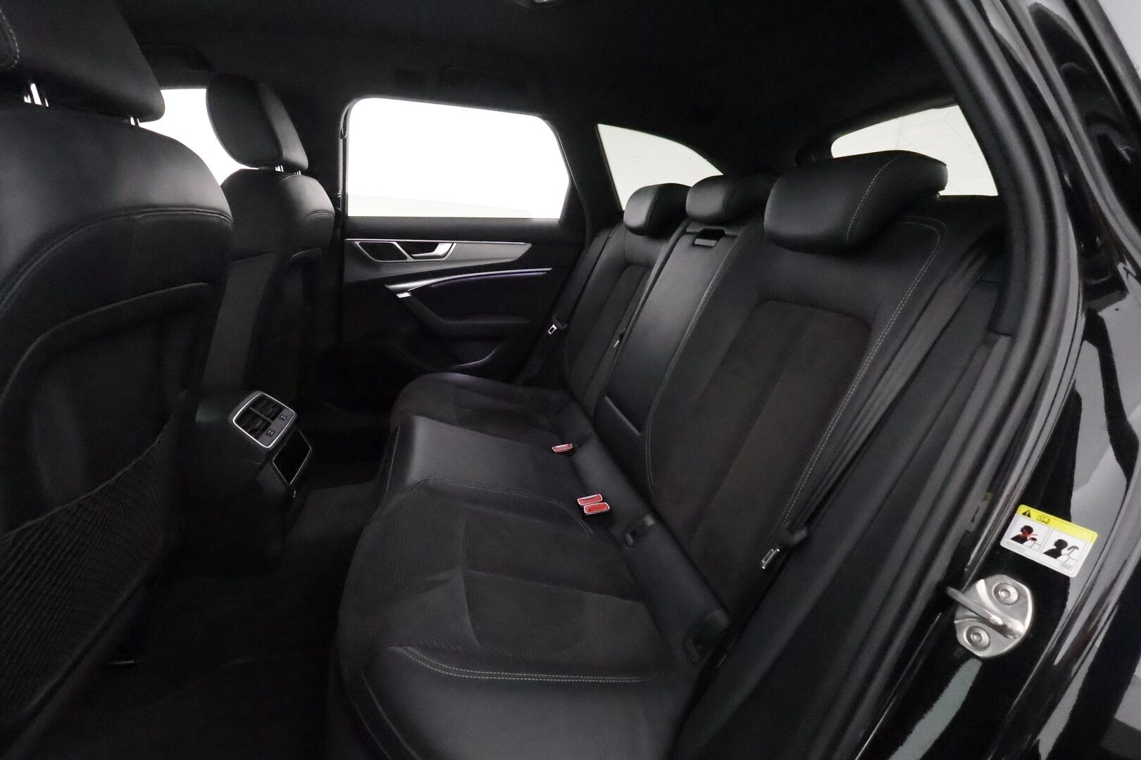 Audi A6 2020 Business Sport 55 TFSI e quattro S-Line **360.kamera / Muistipenkki / Adapt.vakkari / Matrix / KeylessGo / Koukku** - 3,99 % KORKOTARJOUS TÄHÄN AUTOON - Juuri huollettu! / Uusi tuulilasi / 2x renkaat ja vanteet!