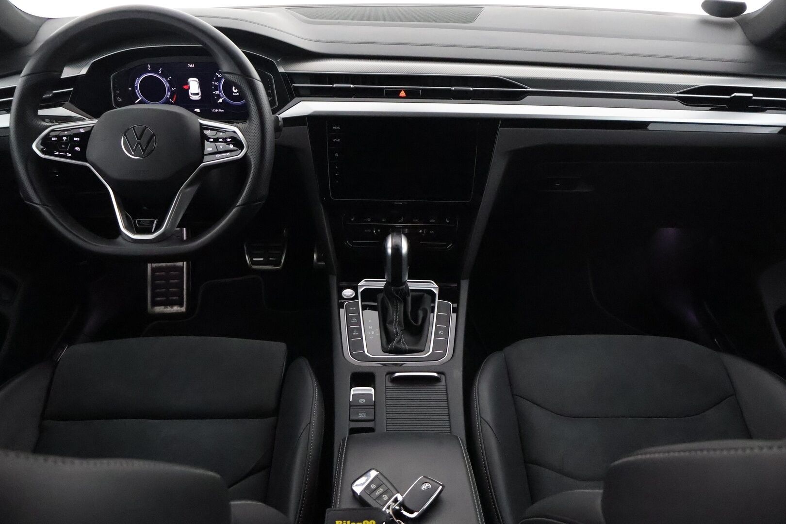 Volkswagen Arteon 2023 Shooting Brake R-Line Business eHybrid 160 kW DSG-aut.** Webasto / 360 kamera / Facelift / HUD / Keyless / Apple&Android - 1.omisteinen Suomi-auto / Navi / Sporttipenkit 