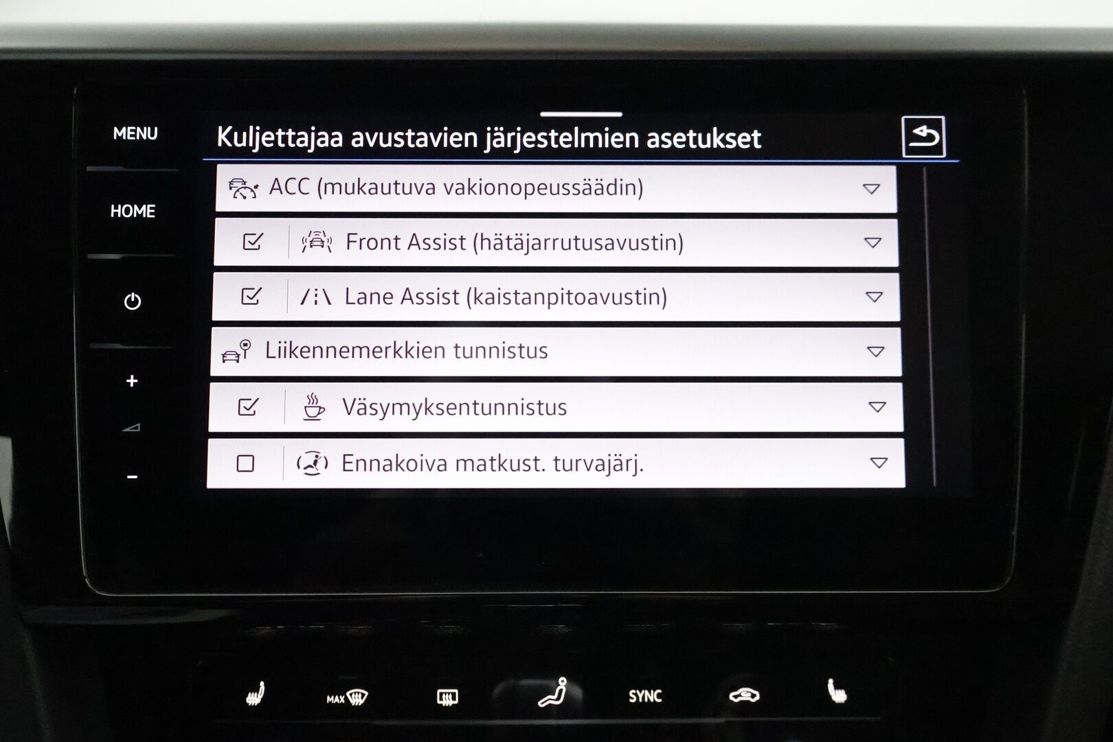 Volkswagen Arteon 2023 Shooting Brake R-Line Business eHybrid 160 kW DSG-aut.** Webasto / 360 kamera / Facelift / HUD / Keyless / Apple&Android - 1.omisteinen Suomi-auto / Navi / Sporttipenkit 