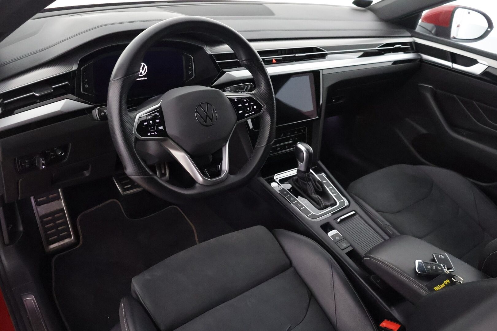Volkswagen Arteon 2023 Shooting Brake R-Line Business eHybrid 160 kW DSG-aut.** Webasto / 360 kamera / Facelift / HUD / Keyless / Apple&Android - 1.omisteinen Suomi-auto / Navi / Sporttipenkit 