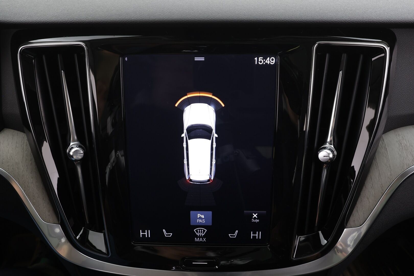 Volvo V60 2019 T8 AWD Inscription aut * Panorama / ACC / LED / P.tutkat / Webasto / Koukku /  Navi / Sportnahat / Keyless * - 2x Latauskaapelit / Kahdet renkaat / Merkkihuollettu - HULLUT JOULUT KORKOTARJOUS 2,49% 