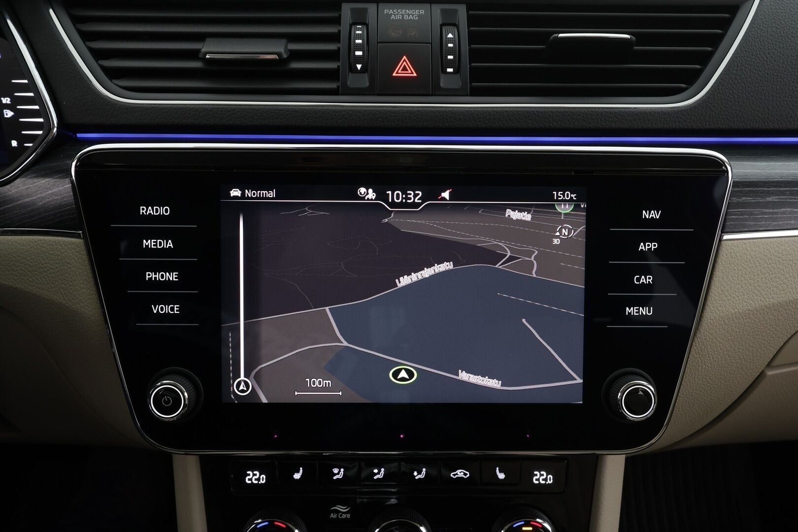 Skoda Superb 2023 Combi 1.4 TSI PHEV Style iV DSG * Webasto / ACC / LED / P.Kamera / Muistipenkki / Hierovat Sportpenkit Muistilla * - 1-om Suomi-auto / Akku kuntotarkastettu / 2x Latauskaapelit / Kahdet renkaat / Merkkihuollettu! - Osta nyt, maksa vasta ensi vuonna