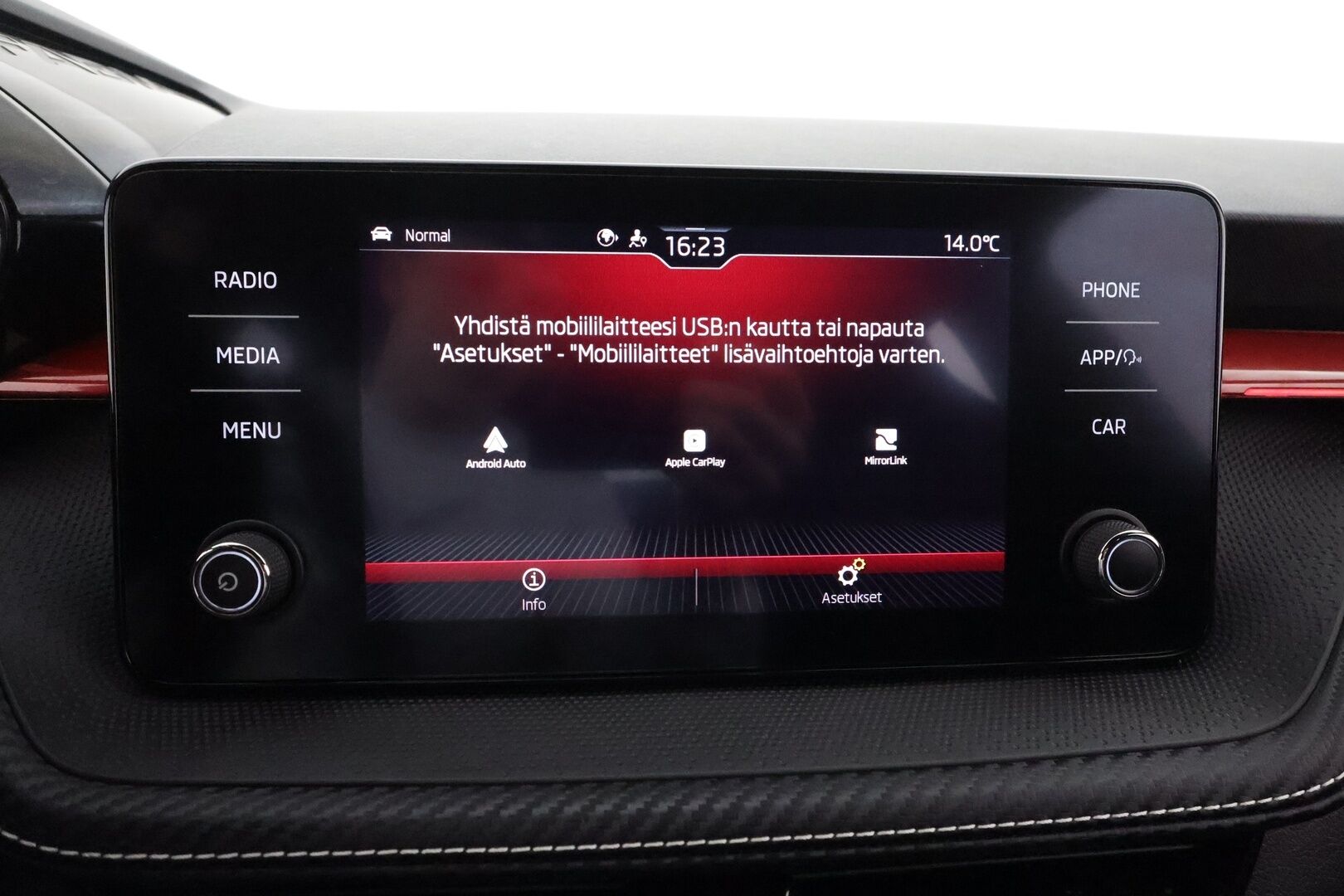 Skoda Fabia 2023 1.0 TSI 95 Monte Carlo - Adapt. Vakkari / LED-valot / P. tutka / Kaistavahti / Rattilämppäri / Aut. Ilmastointi / KeylessGO / 2x Renkaat 