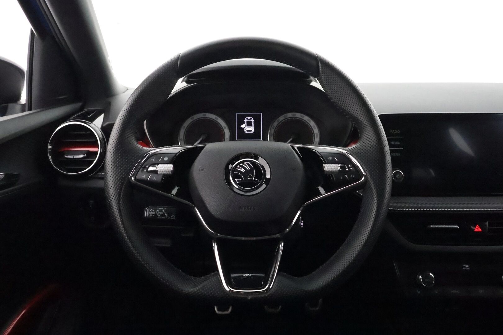 Skoda Fabia 2023 1.0 TSI 95 Monte Carlo - Adapt. Vakkari / LED-valot / P. tutka / Kaistavahti / Rattilämppäri / Aut. Ilmastointi / KeylessGO / 2x Renkaat 