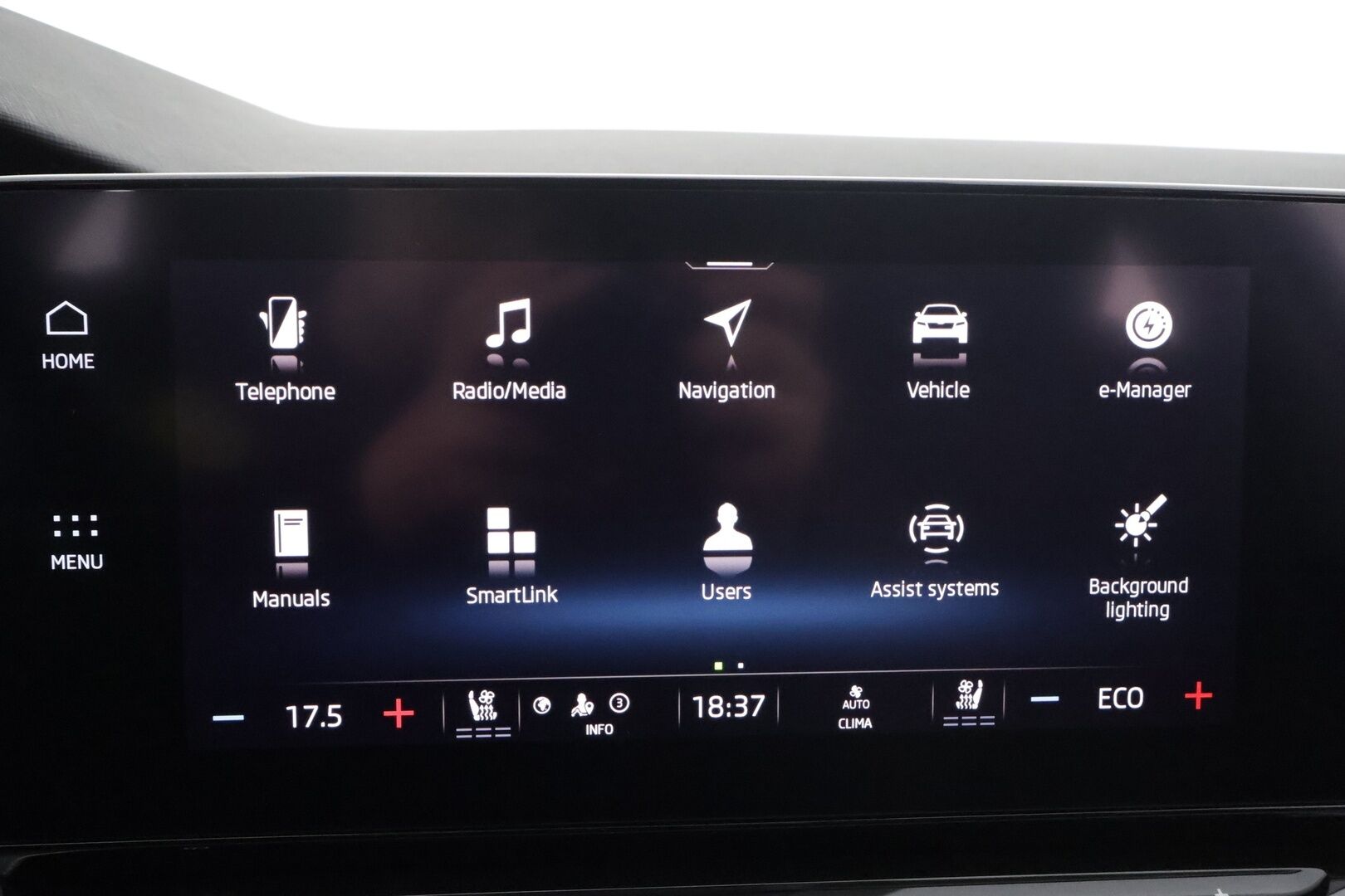 Skoda Octavia 2021 Combi 1,4 TSI PHEV Style iV DSG - | ACC | Ilmastoidut&Hierovat Sportnahat | Canton | HUD | Webasto | Matrix | P.Kamera | Supervarusteet! | Kahdet renkaat aluvanteilla |
