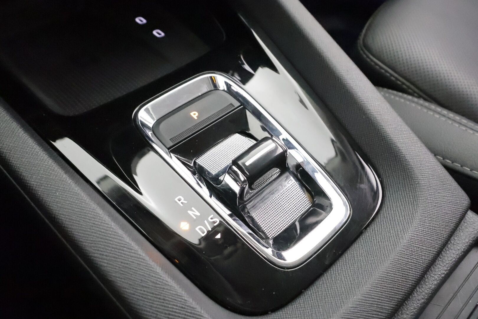 Skoda Octavia 2021 Combi 1,4 TSI PHEV Style iV DSG * ACC / Ilmastoidut&Hierovat Sportnahat / Canton / HUD / Webasto / Matrix / P.Kamera * - Kahdet renkaat aluvanteilla