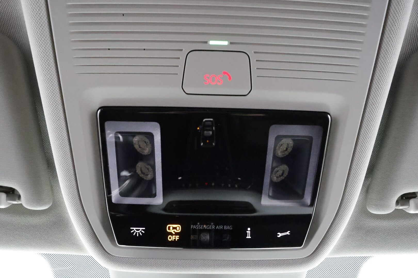 Skoda Octavia 2021 Combi 1,4 TSI PHEV Style iV DSG * ACC / Ilmastoidut&Hierovat Sportnahat / Canton / HUD / Webasto / Matrix / P.Kamera * - Kahdet renkaat aluvanteilla