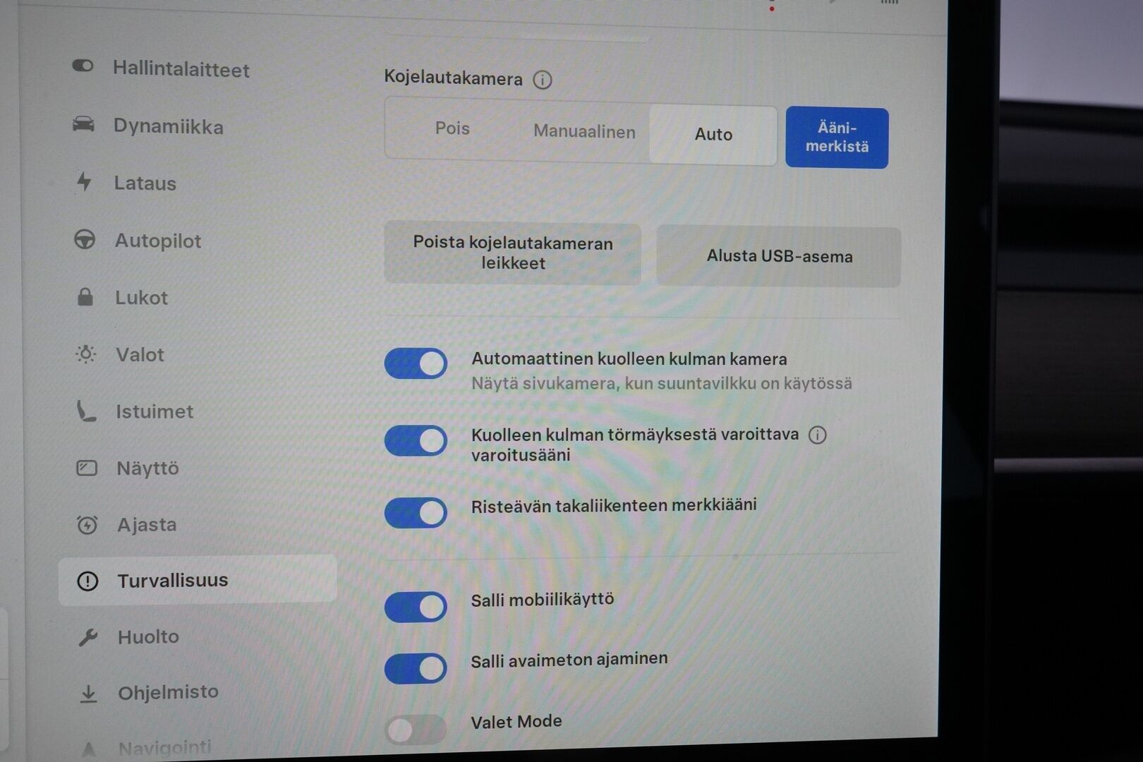 Tesla Model 3 2021 Performance * ACC / Lämpöpumppu / Premium Audio / Nahkasisusta / Kamera * - Lämpöpumppu / Käyttöönotto 12/2021 / Matrix-Led / Uudet kesärenkaat