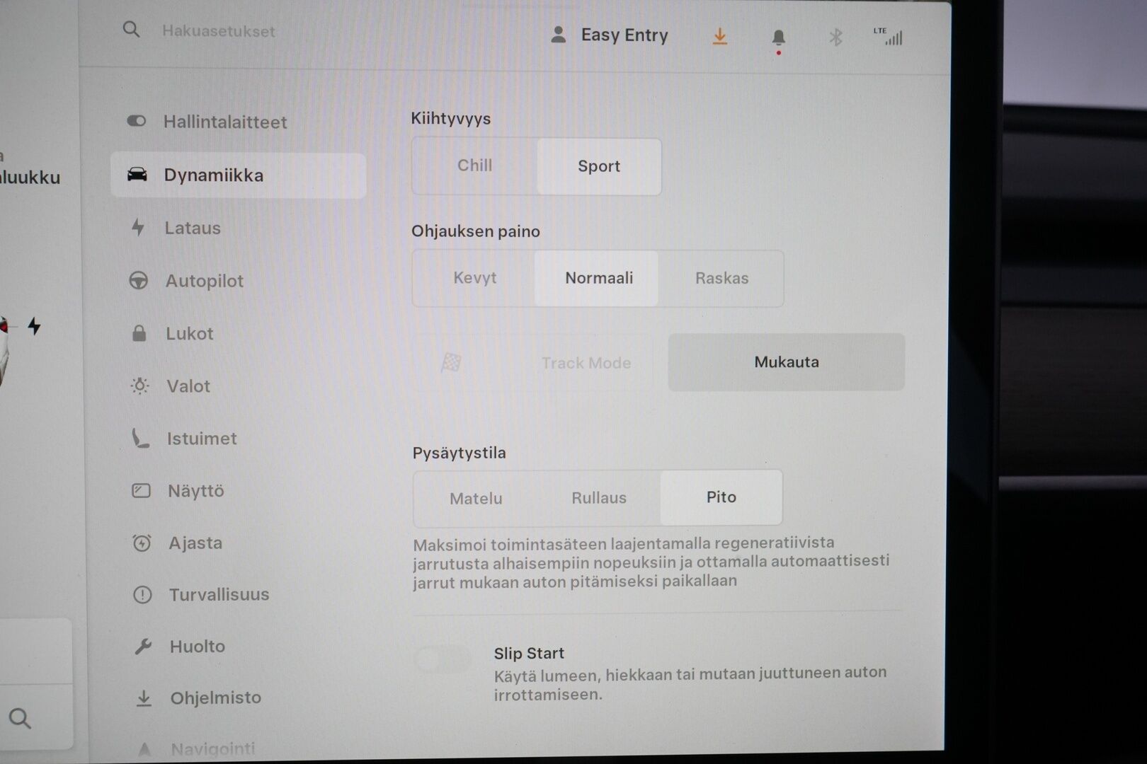 Tesla Model 3 2021 Performance * ACC / Lämpöpumppu / Premium Audio / Nahkasisusta / Kamera * - Lämpöpumppu / Käyttöönotto 12/2021 / Matrix-Led / Uudet kesärenkaat