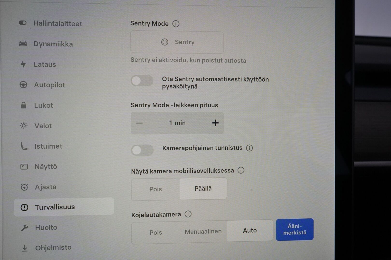 Tesla Model 3 2021 Performance * ACC / Lämpöpumppu / Premium Audio / Nahkasisusta / Kamera * - Lämpöpumppu / Käyttöönotto 12/2021 / Matrix-Led / Uudet kesärenkaat