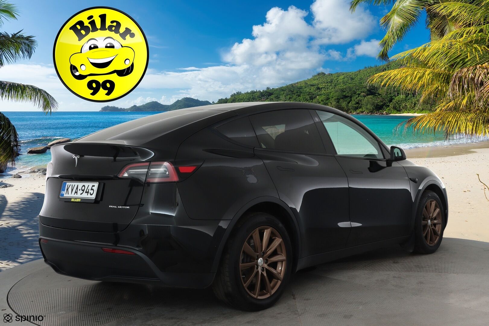 Tesla Model Y 2022 Long Range **Lämpöpumppu / Lasikatto / Matrix-LED / Adapt.Vakkari / P.Kamera / Muistipenkki / Navi / Keyless** - 3,99 % KORKOTARJOUS TÄHÄN AUTOON - Kahdet Renkaat