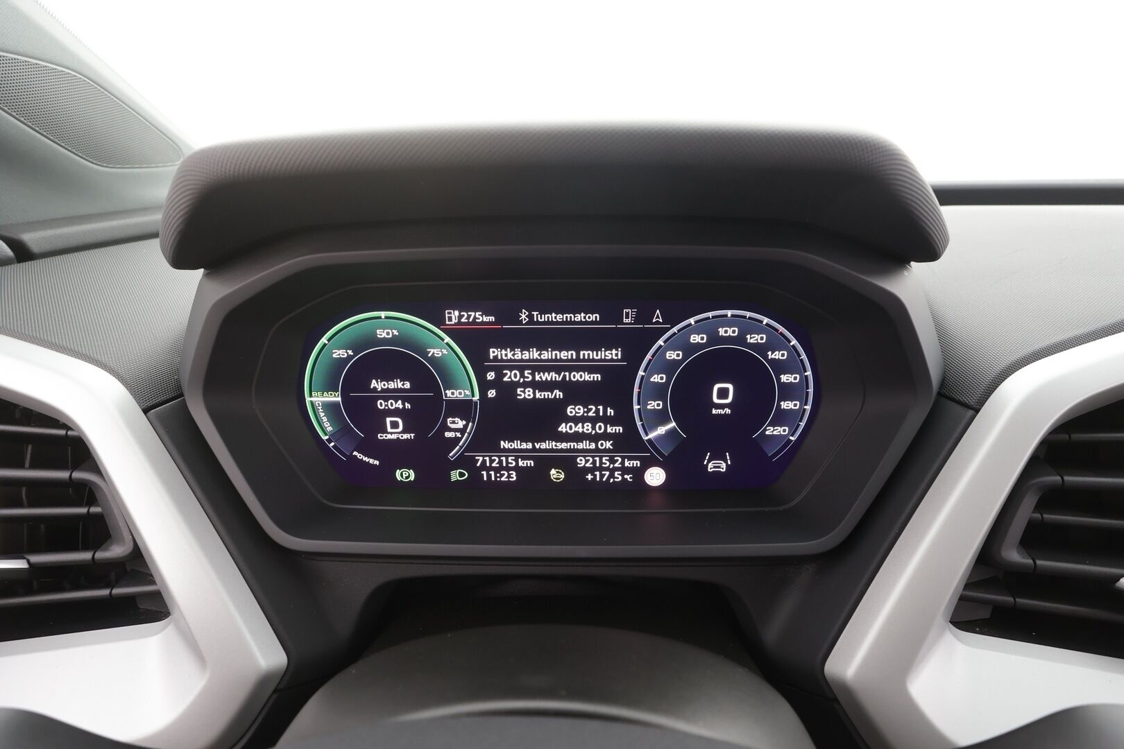 Audi Q4 e-tron 2023 40 e-tron - | ACC | ILP | P.Kamera | LED | Apple&Android |1.Om Suomi-auto | Kahdet Renkaat |