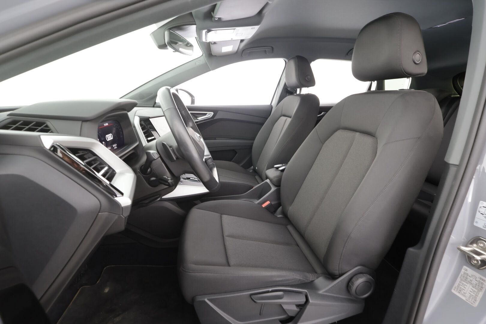 Audi Q4 e-tron 2023 40 e-tron - | ACC | ILP | P.Kamera | LED | Apple&Android |1.Om Suomi-auto | Kahdet Renkaat |