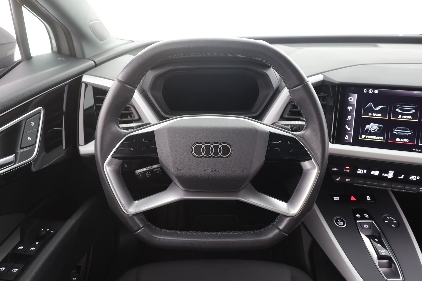Audi Q4 e-tron 2023 40 e-tron - | ACC | ILP | P.Kamera | LED | Apple&Android |1.Om Suomi-auto | Kahdet Renkaat |