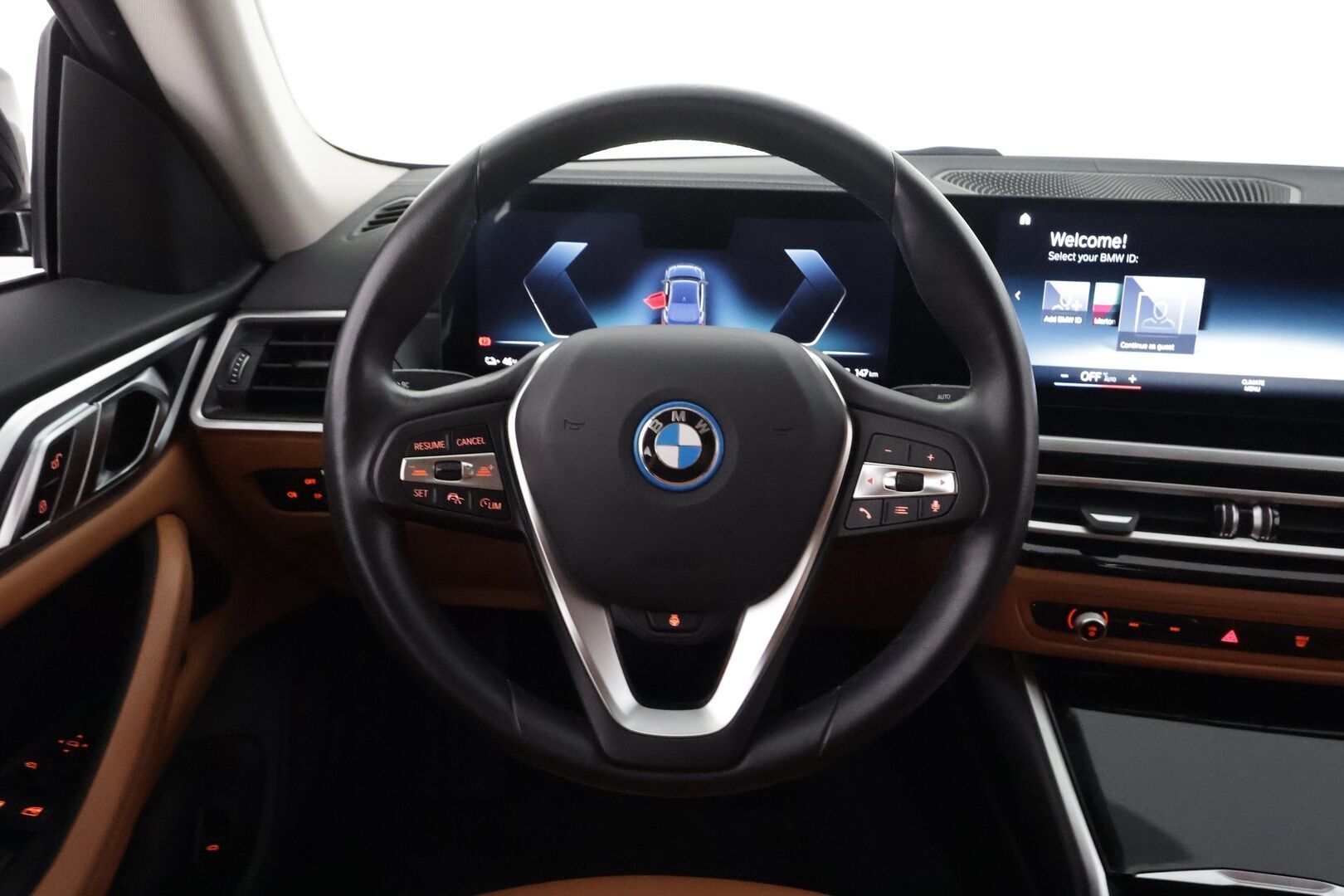 BMW i4 2024 eDrive35 - | ACC | Koukku | Lisälämmitin | LED | P.Kamera | Sporttinahat | Ratinlämmitys | Navi | Widescreen | Apple&Android | 1.Om Suomi-auto | Kahdet Renkaat | Merkkihuollettu |