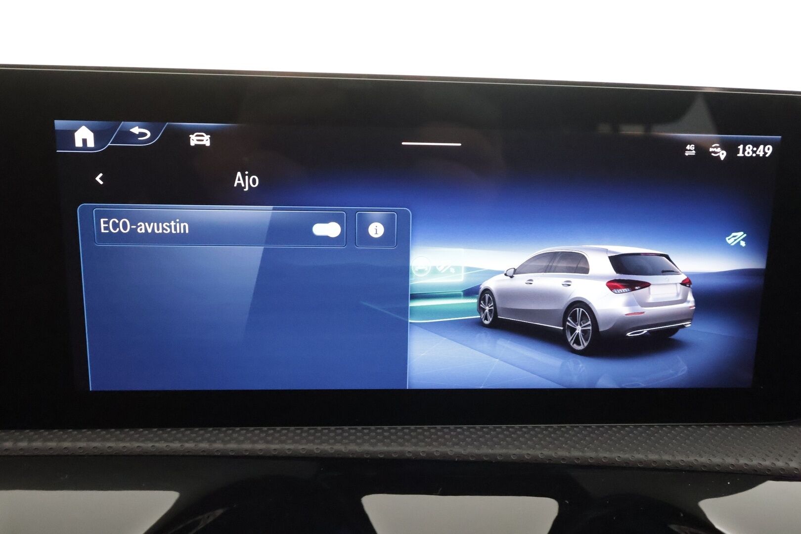 Mercedes-Benz A 2023 250 e A * Distronic / LED / P.Kamera / Sportpenkki / Widescreen / Navi * - Suomi-auto / 2x Latauskaapelit / Kahdet renkaat aluvanteilla