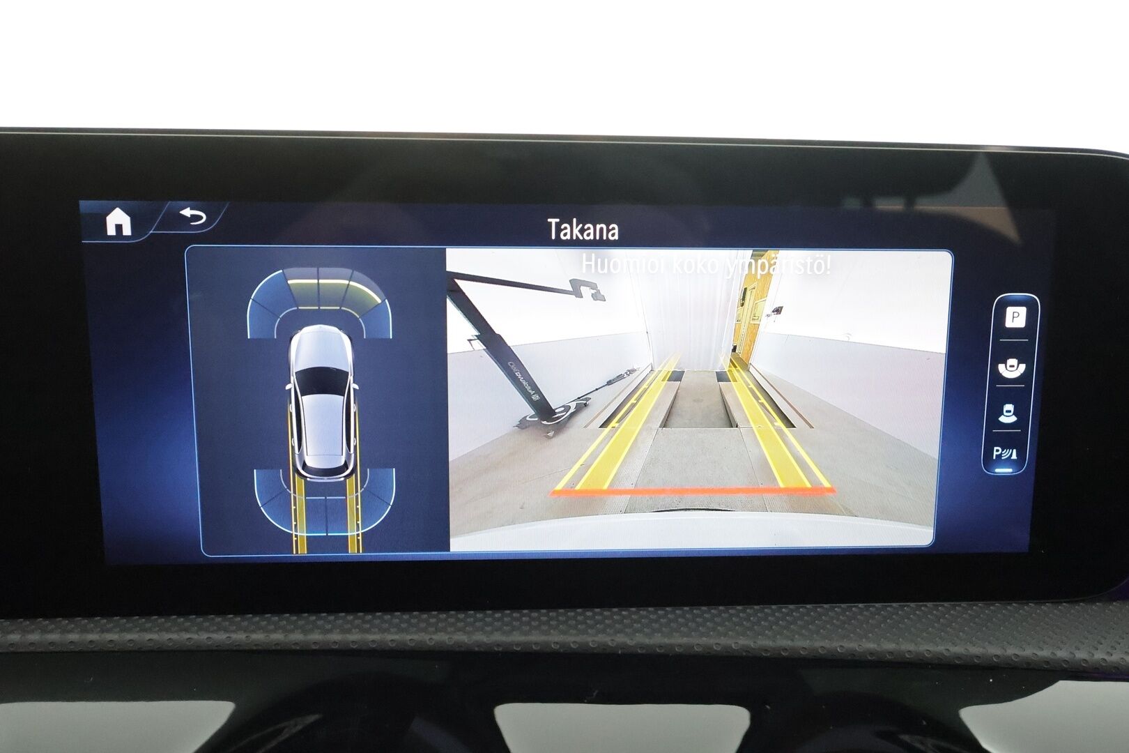 Mercedes-Benz A 2023 250 e A - Facelift | DTR | Widescreen | LED | P.kamera | Sportpenkit | Navi | Suomi-auto | Akku kuntotarkastettu SoH 94,4 % | 2x latauskaapelit | Kahdet renkaat aluvanteilla