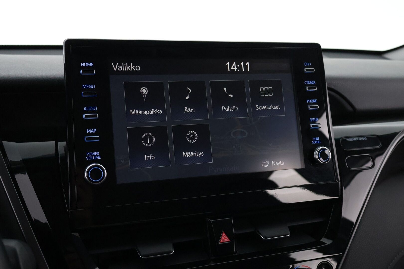 Toyota Camry 2023 2,5 Hybrid Style * Suomiauto / Adapt.Vakkari / Nahkasisusta / Sähköpenkit / Adapt.LED / Peruutuskamera - Juuri tullut Tampereelle! / Bi-LED / Supervarusteet!