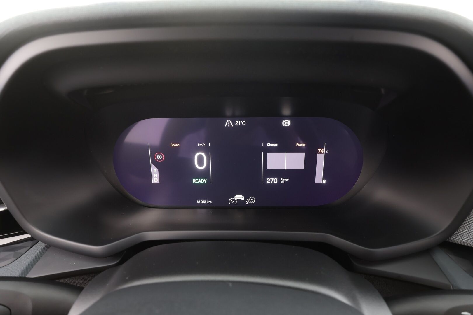 Polestar 2 2023 Standard Range Single Motor, 170kW, 69kWh - | ACC | Lisälämmitin | High performance audio | Muistipenkki | LED | 360-Kamera | Apple&Android | 1.Om suomi-auto | Kahdet Renkaat | Merkkihuollettu |