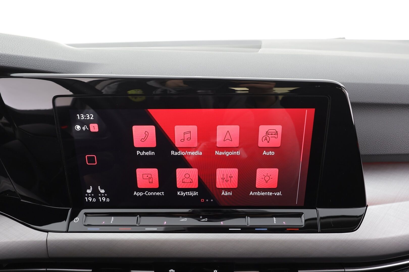 Volkswagen Golf 2023 Comfort Business 1,0 eTSI 81 kW DSG * ACC / Webasto / HUD / P.Kamera / LED / Keyless * - 1.Om Suomi-auto / Kahdet Renkaat - HULLUT AVAJAISHULINAT KORKOTARJOUS 3,29 %