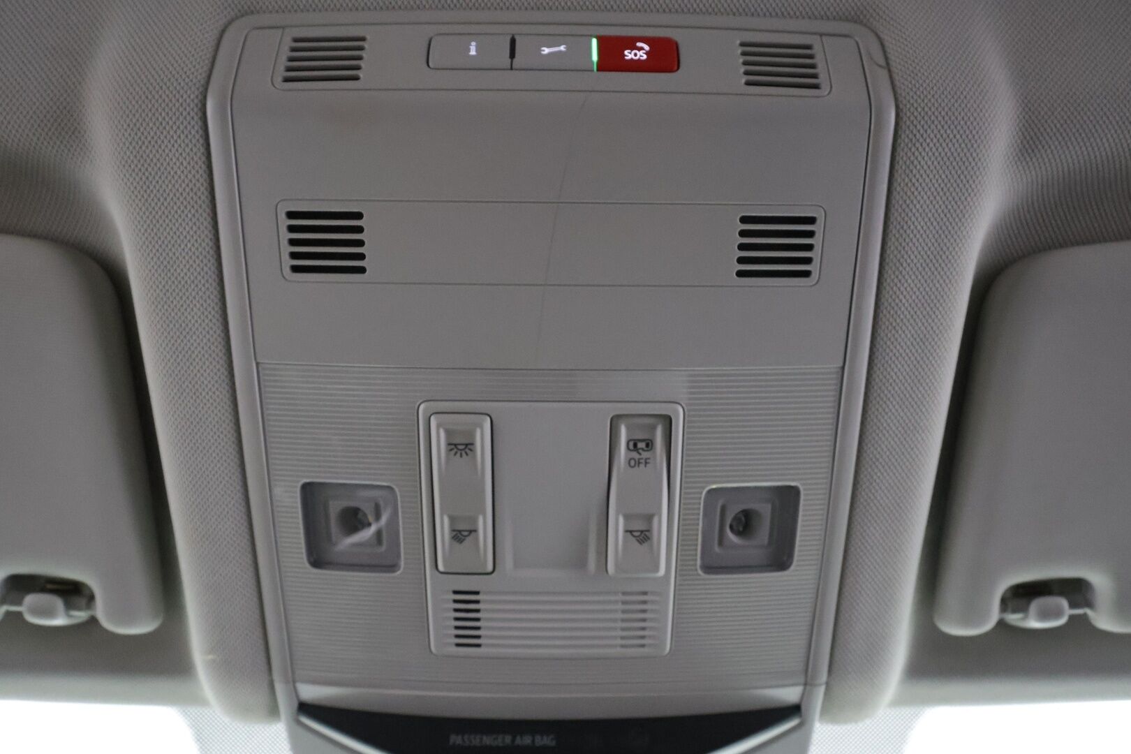 Volkswagen T-Roc 2023 Style Business 1,5 TSI EVO 110 kW DSG * Webasto / ACC / LED / P.tutkat / Digimittaristo / Kaistavahti * - 1-om Suomi-auto / Kahdet renkaat aluvanteilla 