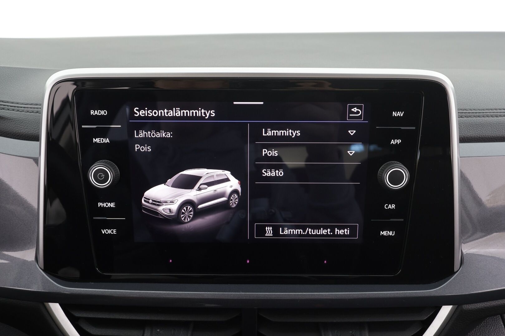 Volkswagen T-Roc 2023 Style Business 1,5 TSI EVO 110 kW DSG * Webasto / ACC / LED / P.tutkat / Digimittaristo / Kaistavahti * - 1-om Suomi-auto / Kahdet renkaat aluvanteilla 