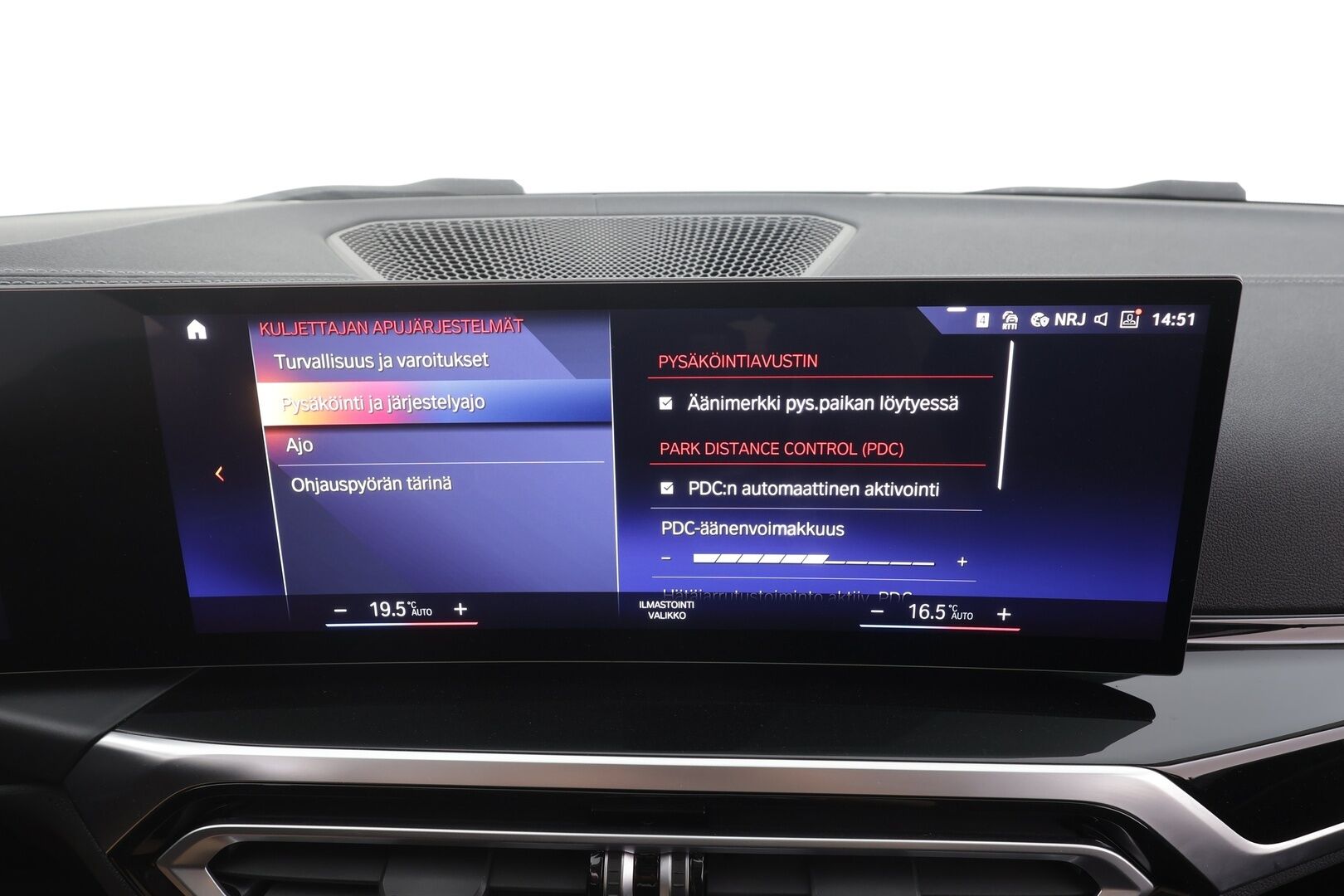 BMW i4 2024 eDrive35 - Adapt.vakkari | ILP | Sporttipenkit | Puolinahat | P.kamera | LED | Apple & Android | Akuston esilämmitys | 1-om suomiauto | ALV