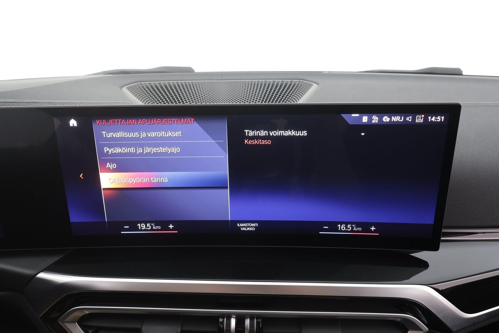 BMW i4 2024 eDrive35 - Adapt.vakkari | ILP | Sporttipenkit | Puolinahat | P.kamera | LED | Apple & Android | Akuston esilämmitys | 1-om suomiauto | ALV