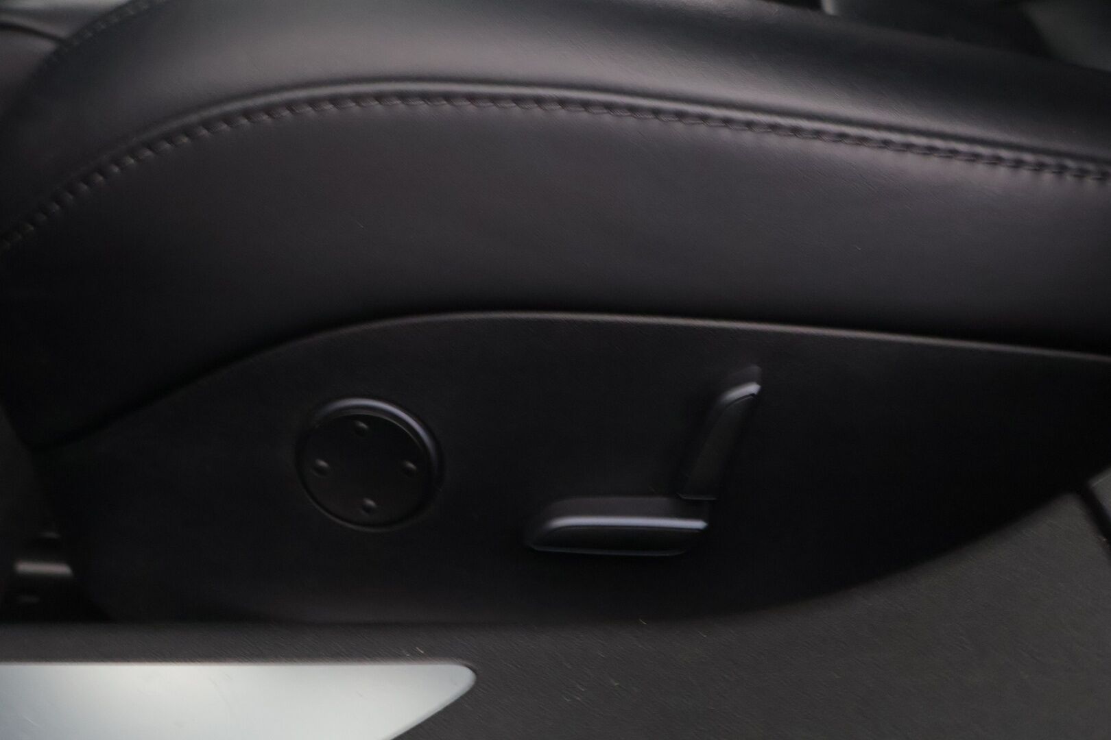 TESLA MODEL S 2018 75D / Lasikatto / CCS / Kamera / Sentry / Ilma-alusta / Muistipenkit / Digimittari * - / Juuri katsastettu / Näyttävät vanteet /