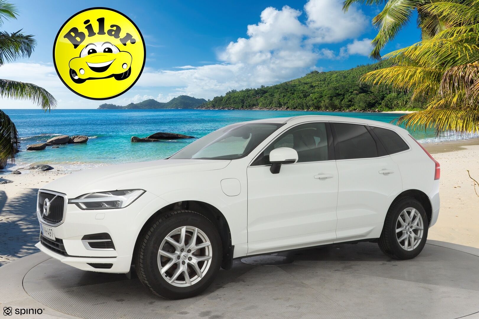 Volvo XC60 2019 10kWh, T8 AWD Momentum aut. - ACC | Webasto | Panorama | H&K | Koukku | Kamera | Hihna vaihdettu | Kahdet vanteet | 2x Laturit / Viimeisin huolto 130tkm