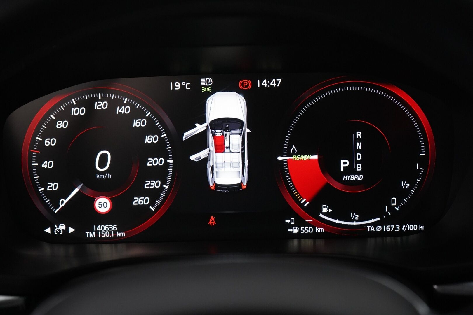 Volvo XC60 2019 10kWh, T8 AWD Momentum aut. * ACC / Webasto / Panorama / H&K / Koukku / P-kamera * - Hihna vaihdettu / Kahdet vanteet / 2x Laturit 