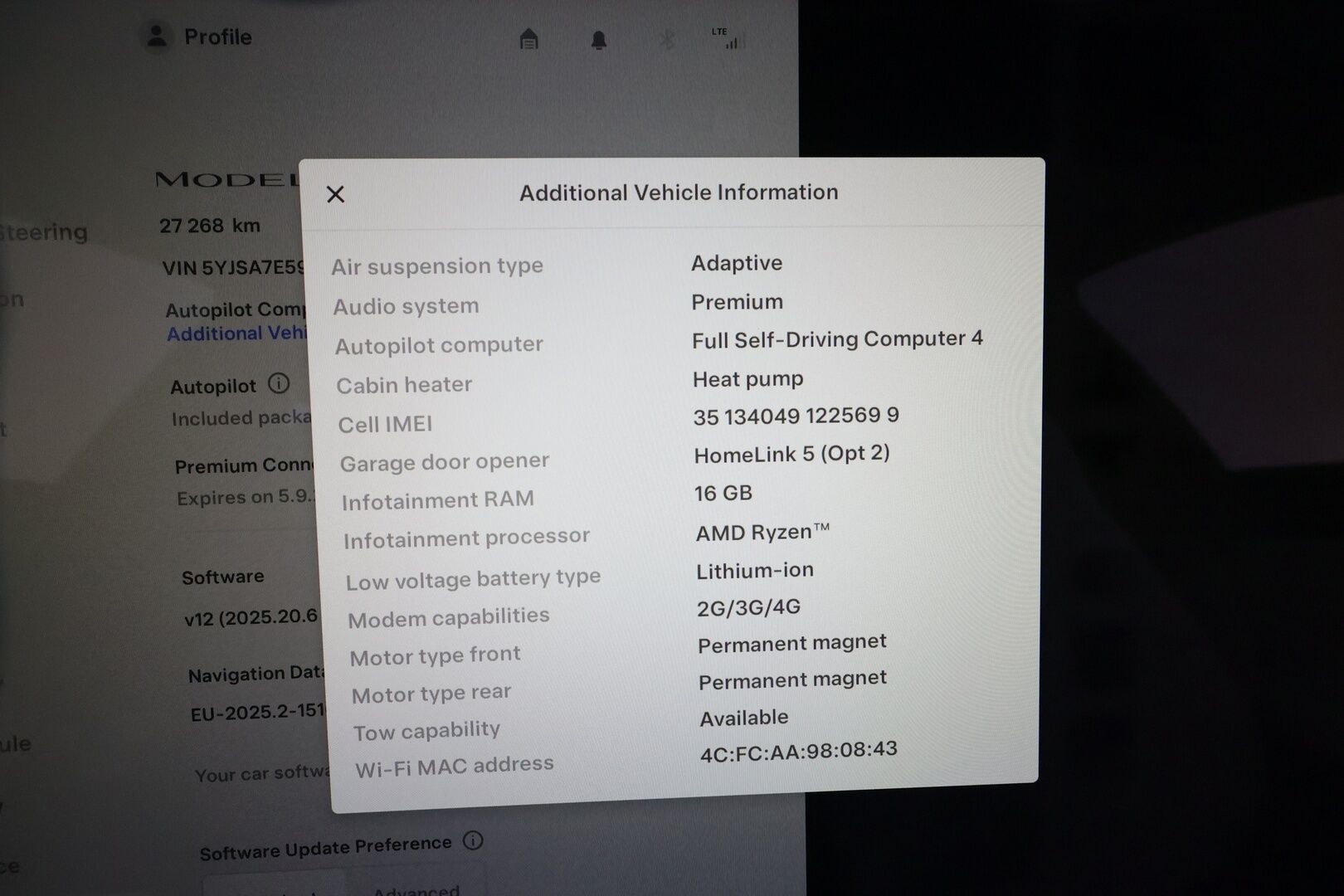 Tesla Model S 2023 Long Range **Valkoinen sisusta / HW4 / Lämpöpumppu / Lasikatto / Matrix-LED / Adapt.Vakkari / P.Kamera / Muistipenkki / Ilma-alusta / Keyless** - 2,99 % KORKOTARJOUS TÄHÄN AUTOON - 1-omisteinen Suomi-auto / 2x Latauskaapelit / Kahdet renkaat