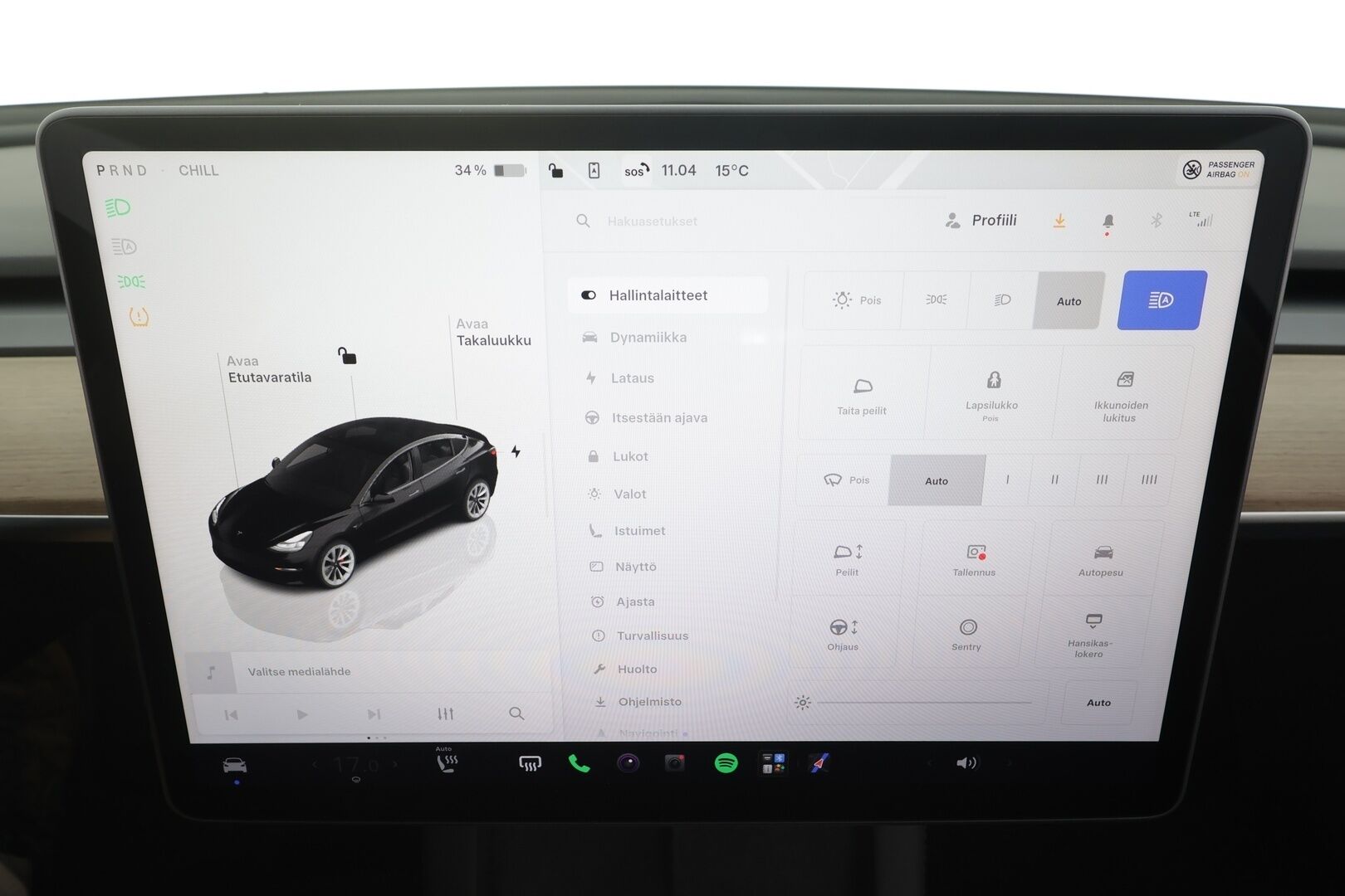 Tesla Model 3 2023 Performance - 1-OM Suomiauto | ACC | ILP | Ryzen | Matrix | Lasikatto | Premium audio | Sähkönahat | Muistipenkki | Track mode | Autosteer
