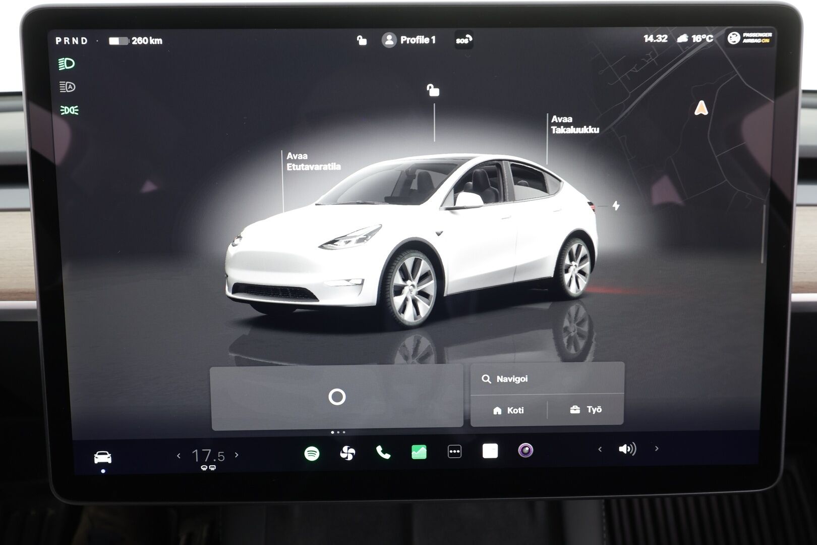 Tesla Model Y 2023 Long Range * EAP / Koukku / ILP / Lasikatto / Matrix-LED / P.kamera / Premium Audio / Muistipenkki / Navi * - Suomi-auto / Akku kuntotarkastettu SoH 95% / 2x Latauskaapelit / Kahdet renkaat