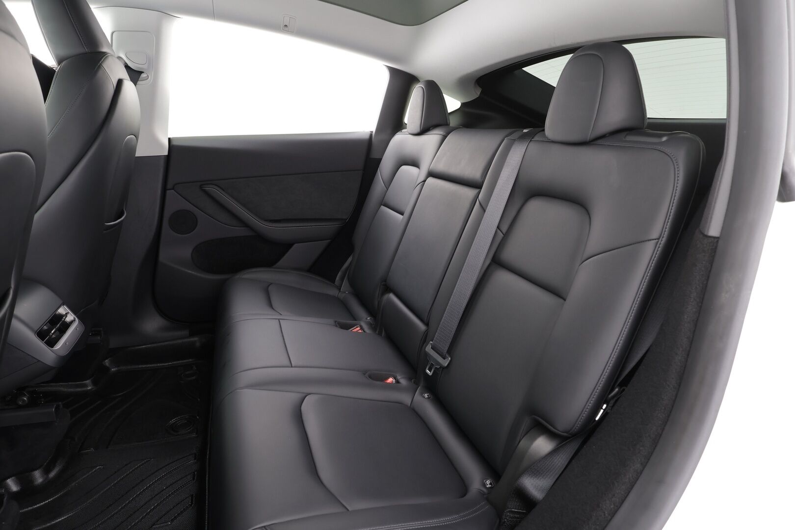 Tesla Model Y 2023 Long Range * EAP / Koukku / ILP / Lasikatto / Matrix-LED / P.kamera / Premium Audio / Muistipenkki / Navi * - Suomi-auto / Akku kuntotarkastettu SoH 95% / 2x Latauskaapelit / Kahdet renkaat